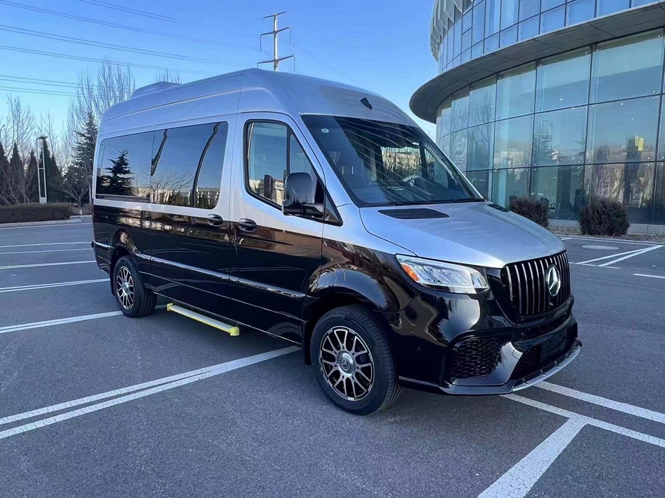 Luxury AMG-Style Body Kit for 2018–2025 Mercedes-Benz Sprinter – Transform Your Van with Premium Performance Design